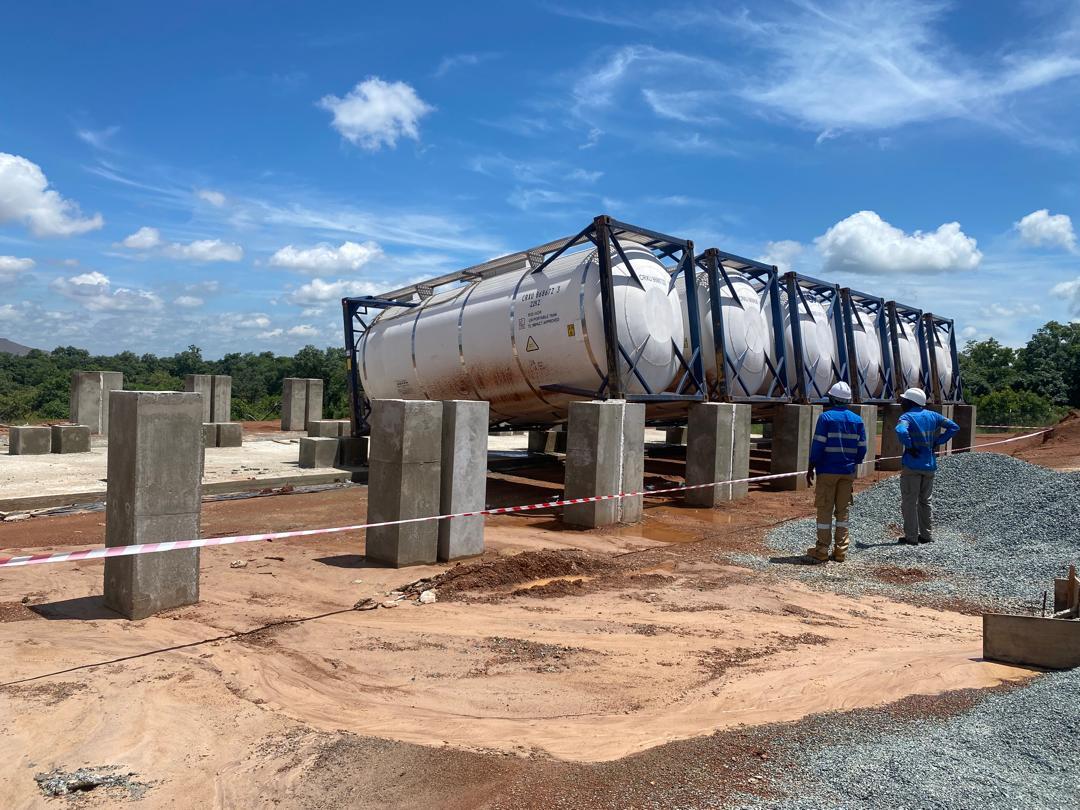 Mota-double-plateforme-100m3-béton-_2_